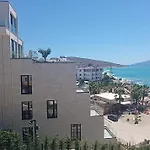 Horizon 2-2 Sea View *