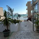 Horizon 2-2 Sea View