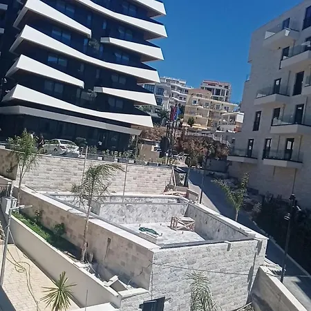 Horizon 2-2 Sea View