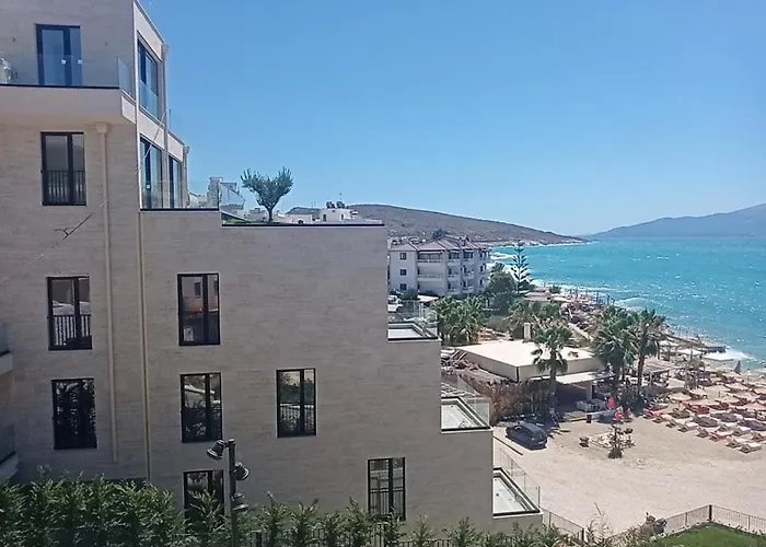 Horizon 2-2 Sea View *