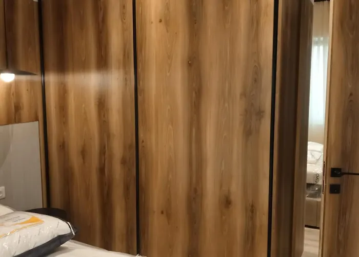 Horizon 2-2 Sea View *