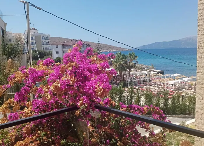 Horizon 2-2 Sea View * Sarandë